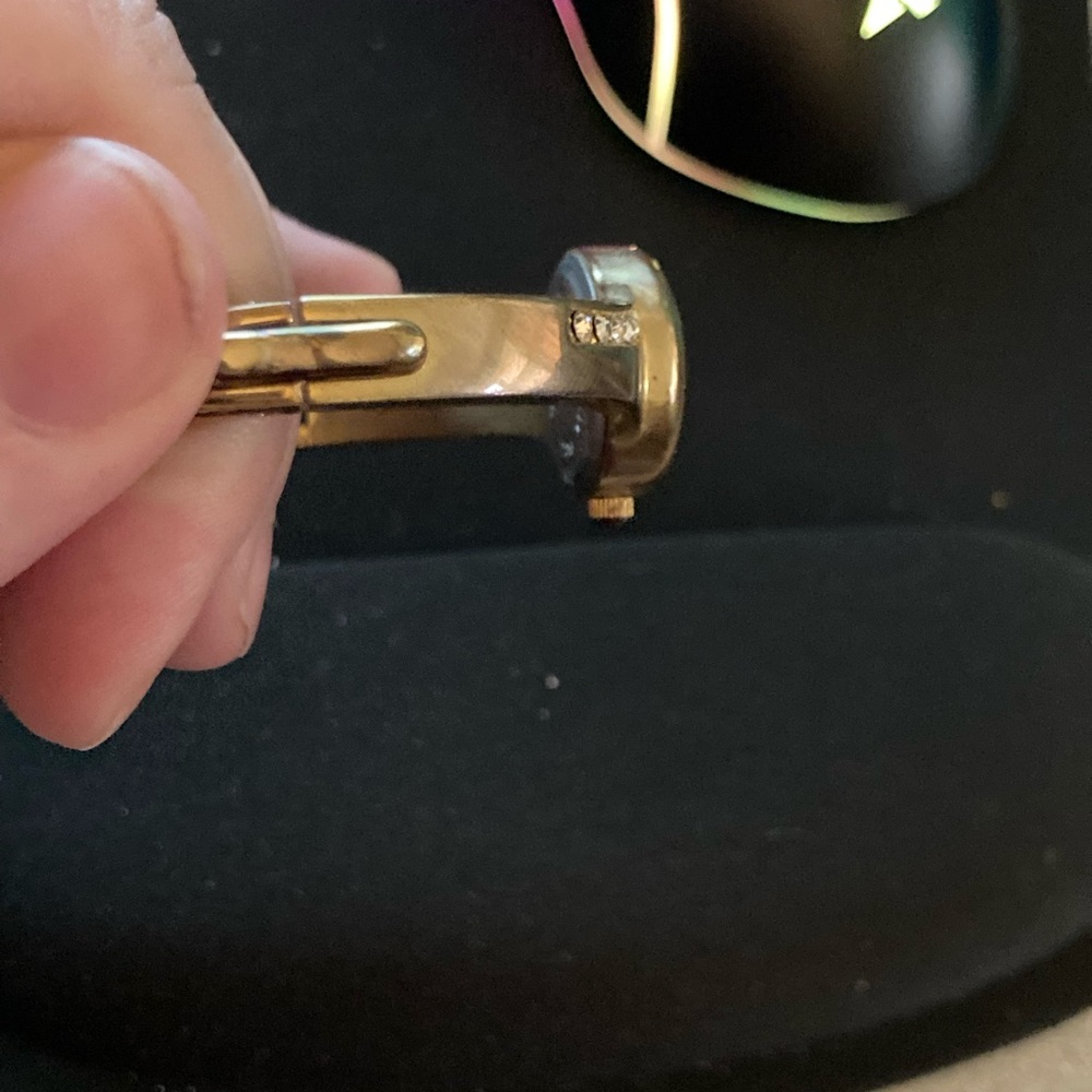 Watch - Picture 6 of 11